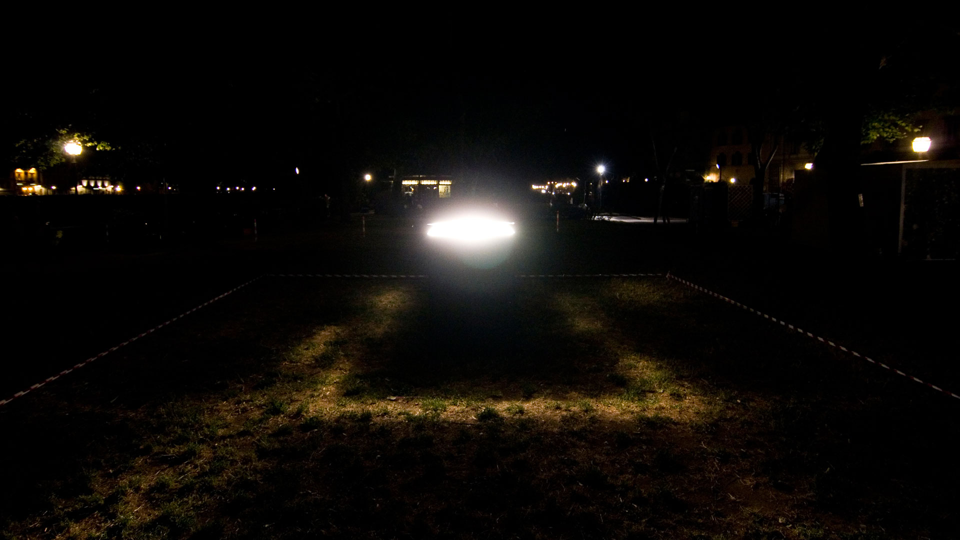 HR-Stamenov, 1:125, 2009, light installation, public space, Florence