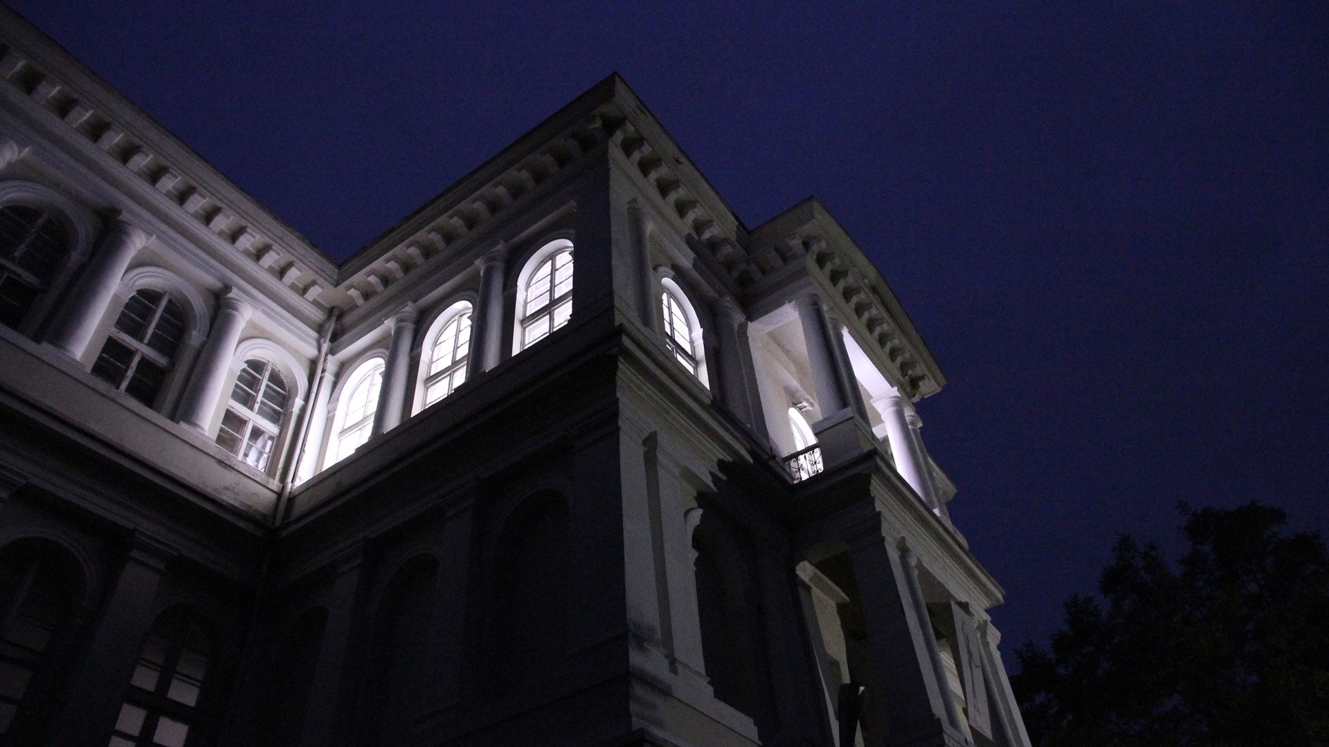 HR-Stamenov, Space 0 Space, 2012, light installation with sound, City Museum of Fine Arts, Plovdiv